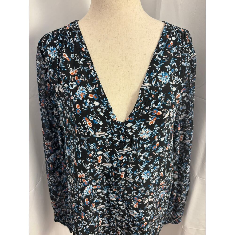 NWT Club Monaco Silk Button Floral Detail Blouse - M - Picture 4 of 6